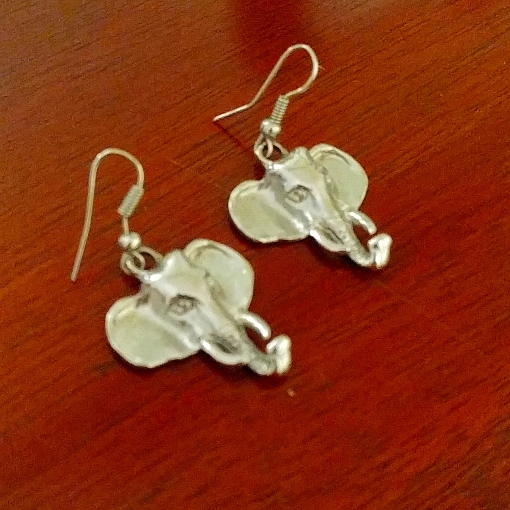 Elephant Dangle Earrings 💐3 for 15💐